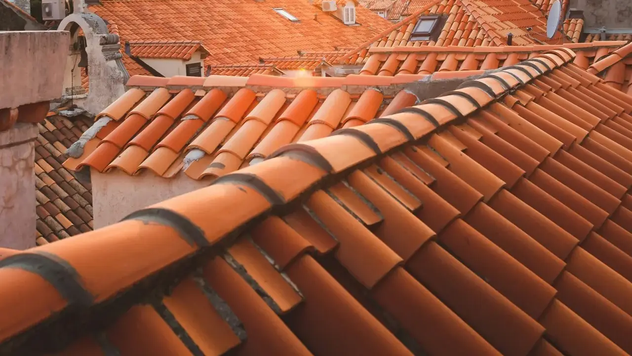 toiture-saintes nettoyage de façade après
